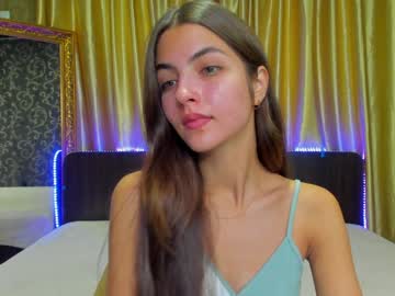 Milana_crystal_ cam preview